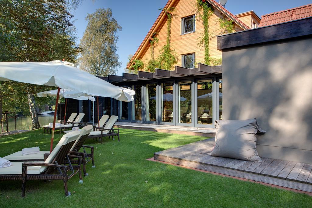 Hotel Strandhaus - Boutique Resort & Spa Lübben Exteriör bild