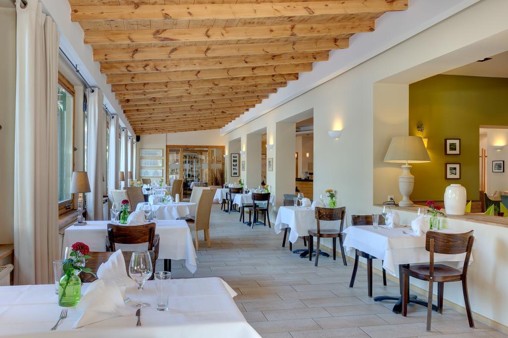 Hotel Strandhaus - Boutique Resort & Spa Lübben Exteriör bild